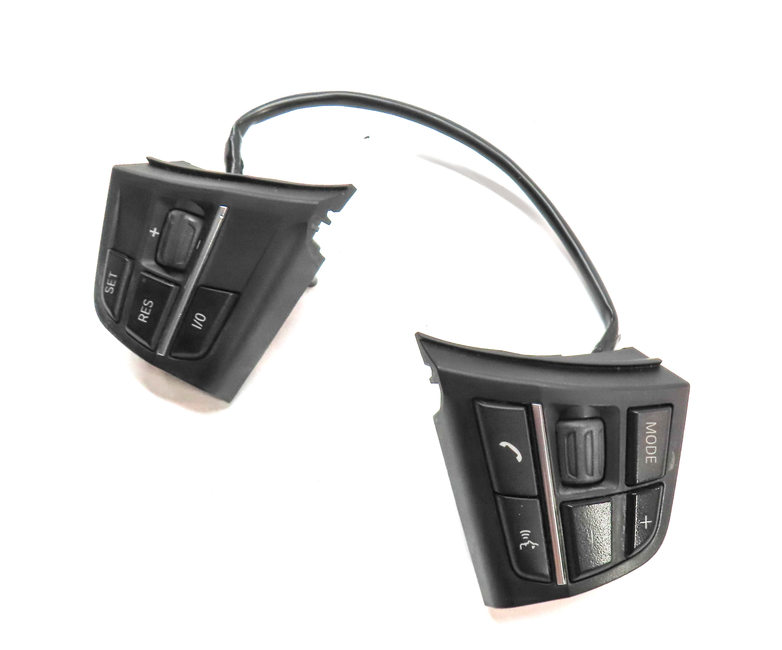 2012 BMW 750XI (F02) STEERING WHEEL CRUISE AUDIO PHONE CONTROL BUTTON SET/2 — exact item pictured